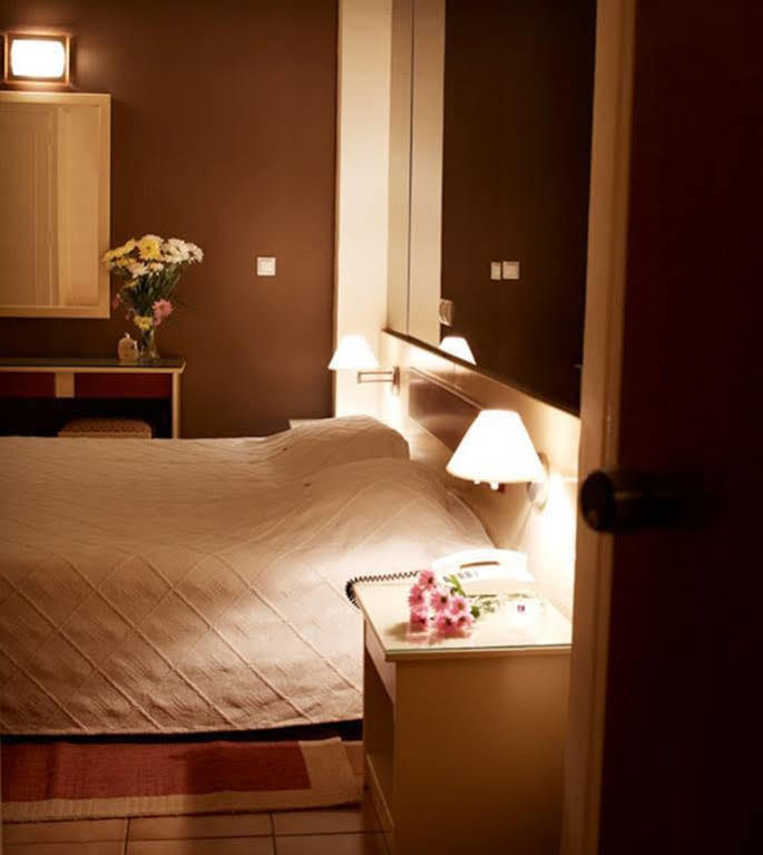 Hotel Platon Афіни Екстер'єр фото
