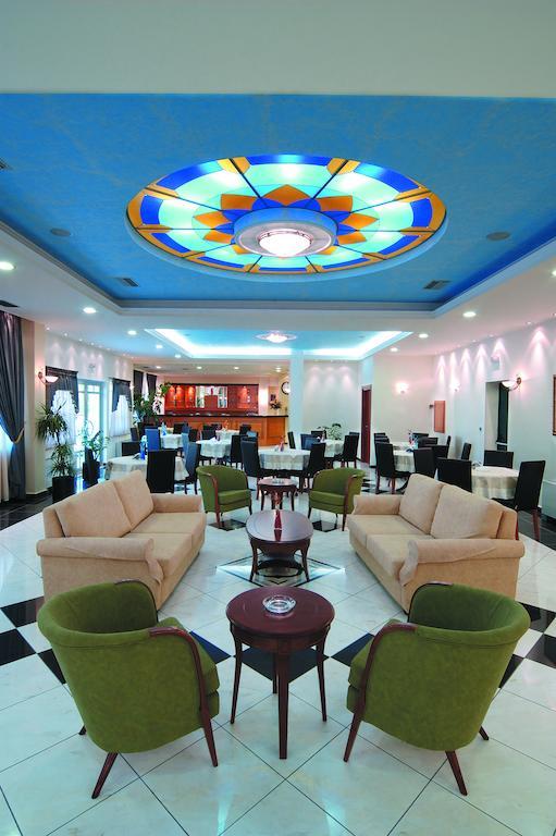 Hotel Platon Афіни Екстер'єр фото