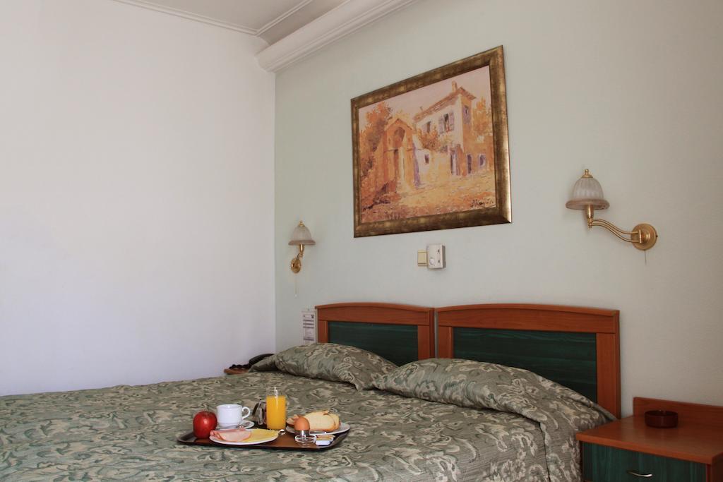 Hotel Platon Афіни Номер фото